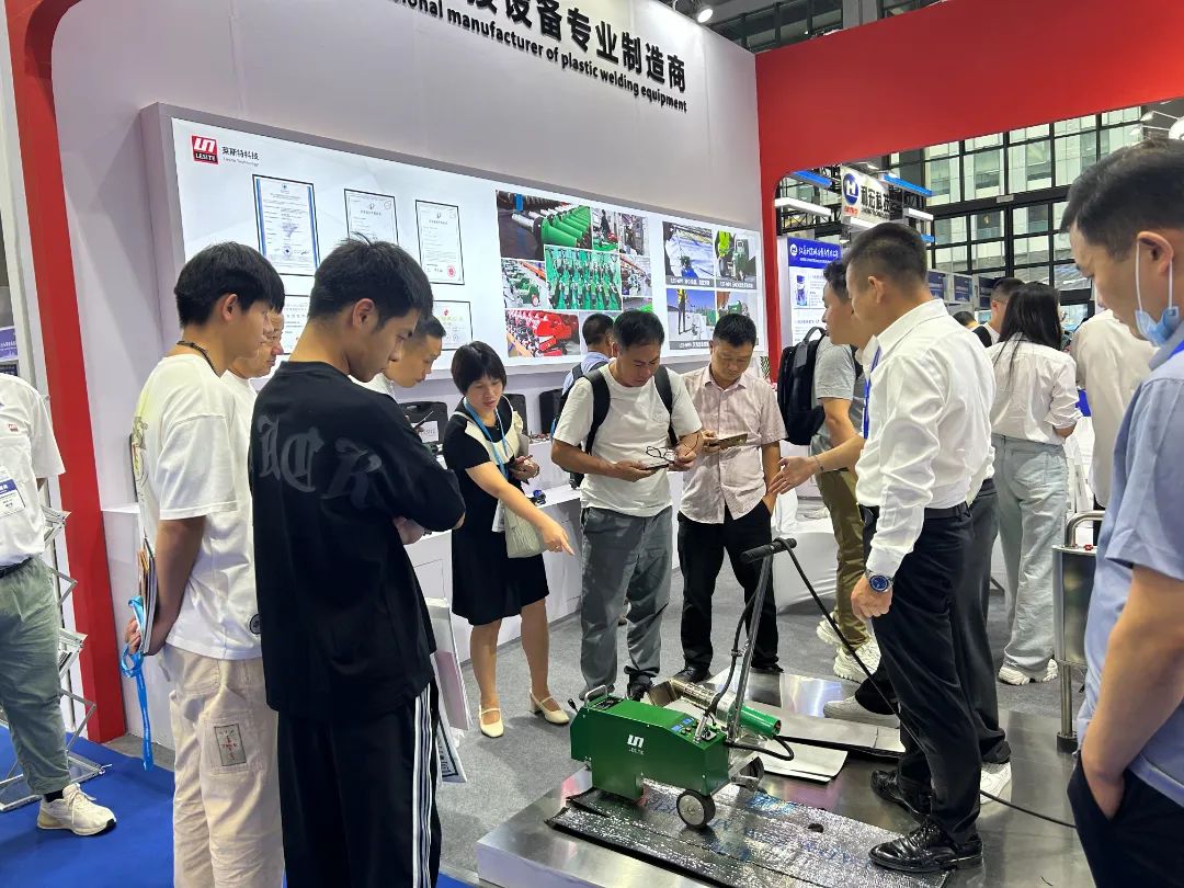 萊斯特綻放2023防水展 品牌再掀熱潮！